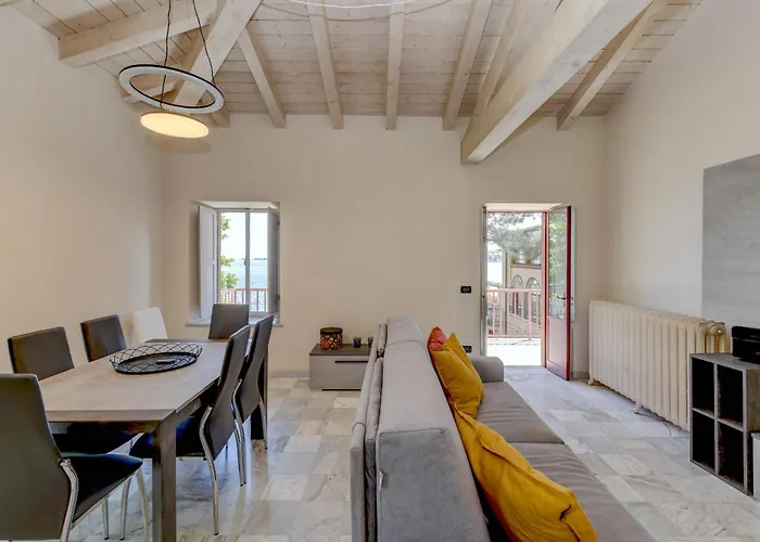 Apartamento La Darsena By Garda *